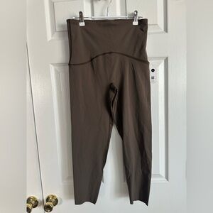 NWT SPANX Booty Boost leggings in mineral